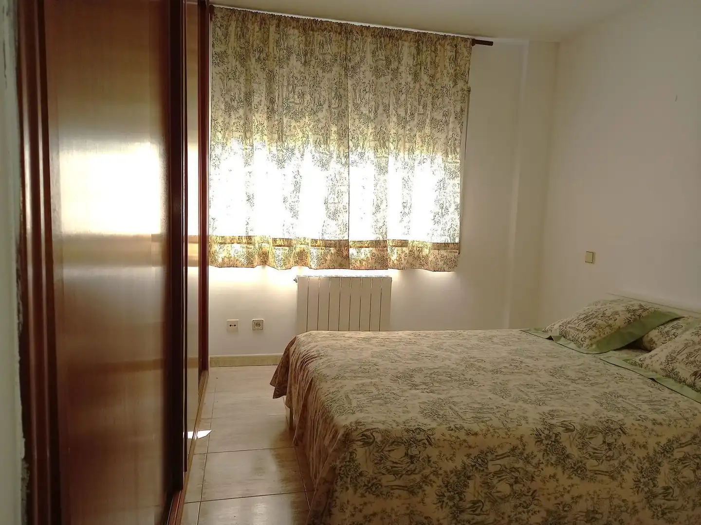 Schlafzimmer von Wohnung zur Miete in Villanueva de la Cañada mit Klimaanlage