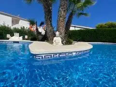 Piscina de Local en venda en Llançà amb Terrassa, Moblat i Internet