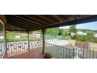 Casa amb piscina en venda a La Esperanza - Llano del Moro