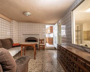 Sala d'estar de Casa adosada en venda en Cacín amb Balcó