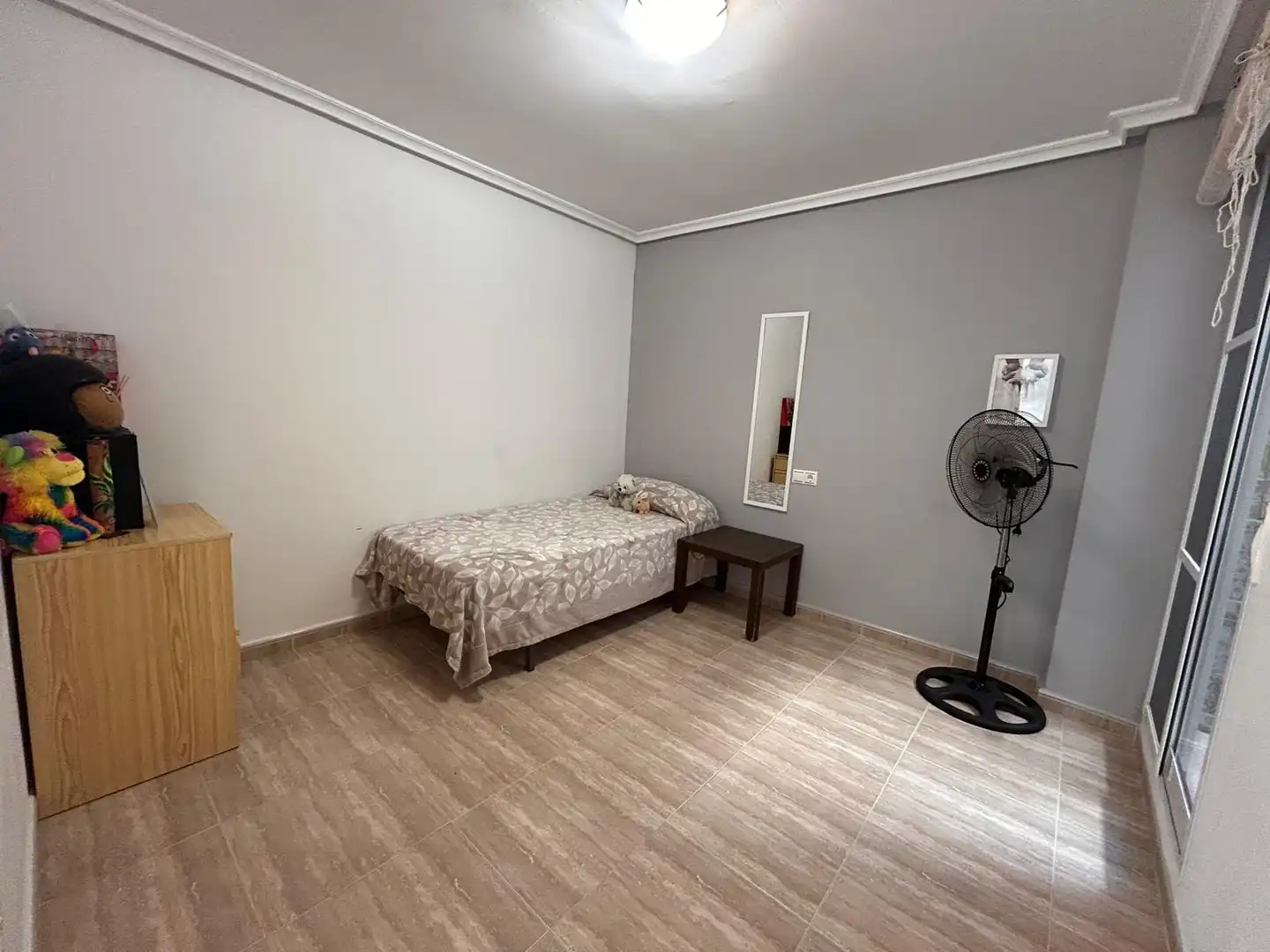 Bedroom of Flat for sale in Dolores  with Air Conditioner, Terrace and Furnished