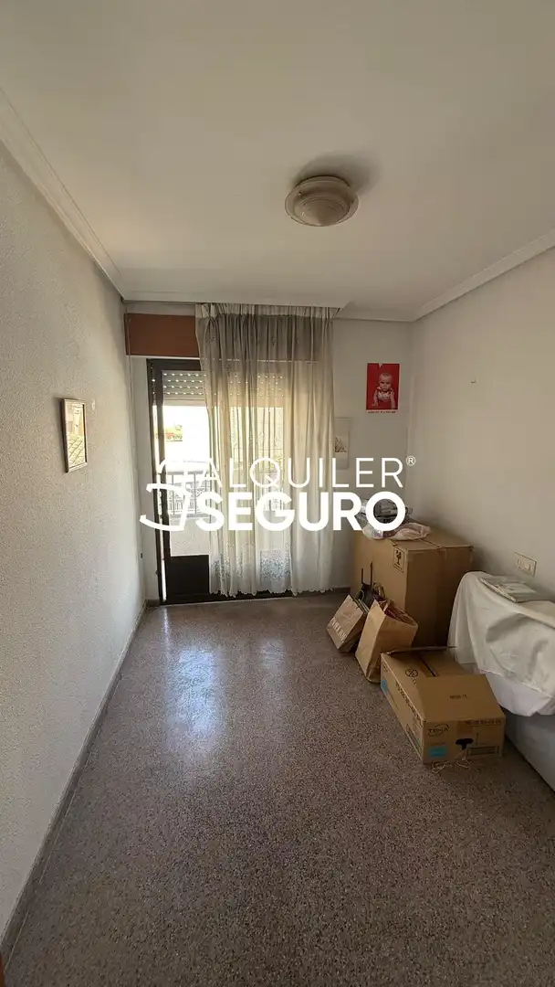 Habitación de Piso de alquiler en Castalla con Amueblado