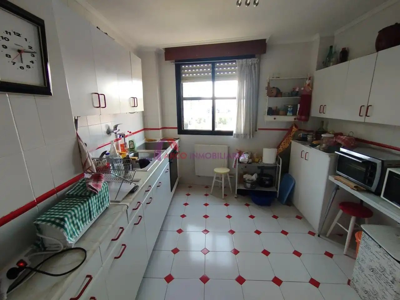 Cuina de Pis en venda en Burgos amb Calefacció, Terrassa i Traster