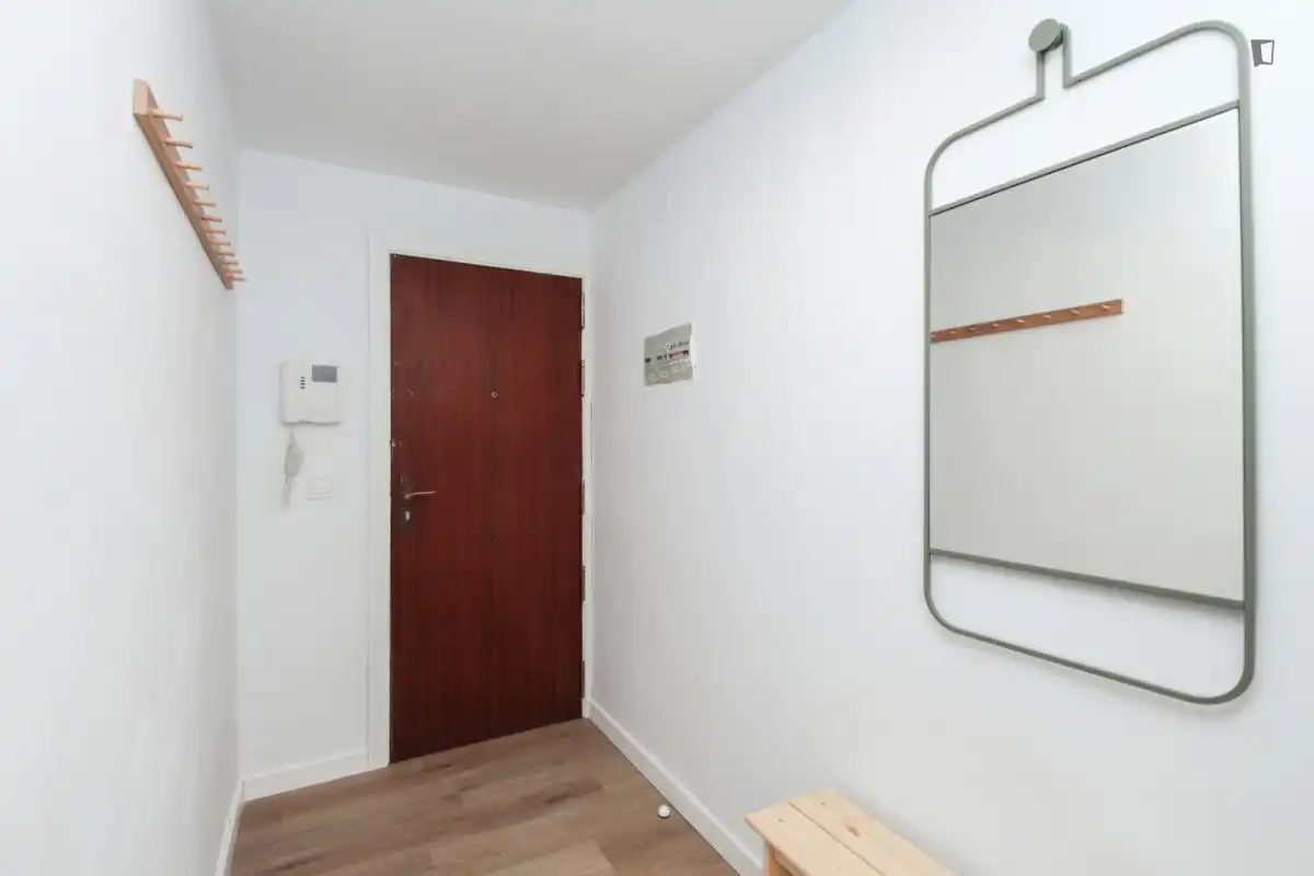 Room in Centre