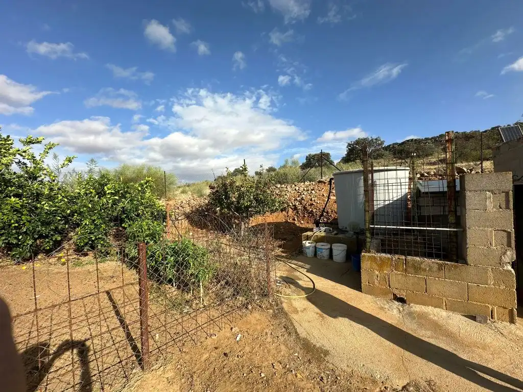 Casa o xalet en venda en Magacela amb Jardí privat, Terrassa i Piscina