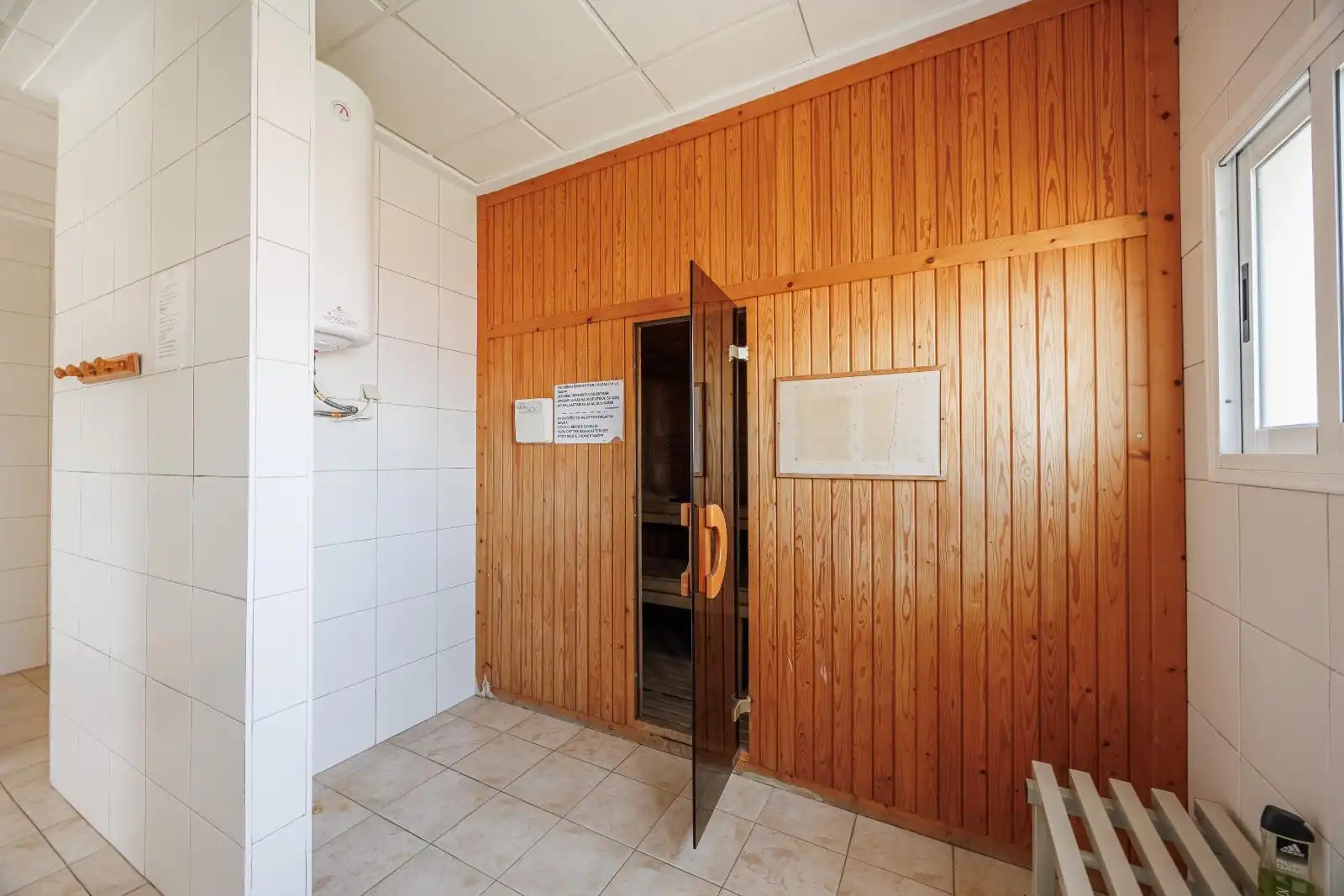Dachboden zur Miete in El Campello mit Klimaanlage, Heizung und Terrasse