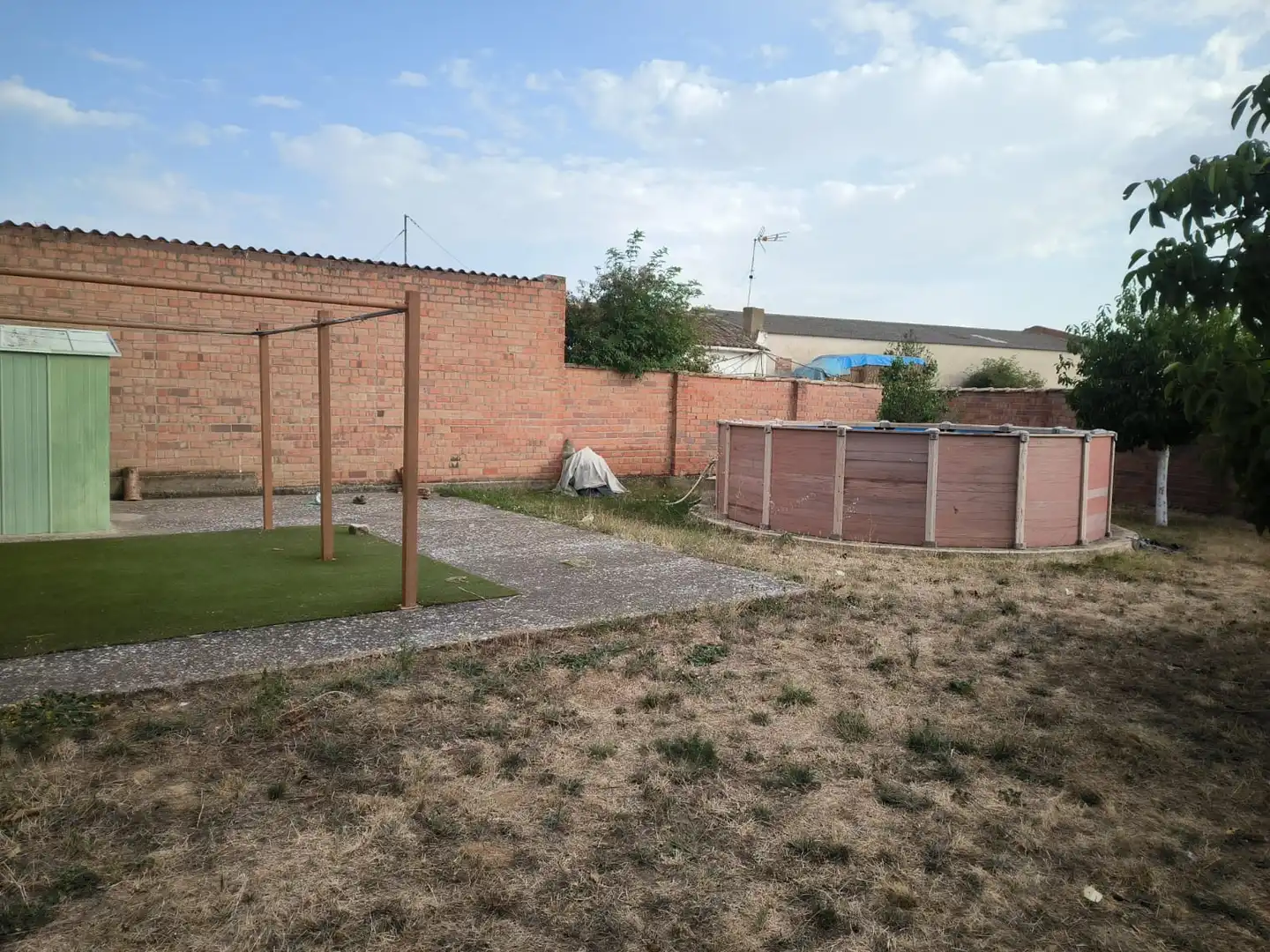 Casa o chalet en venta en Arenillas de Riopisuerga con Calefacción, Jardín privado y Piscina