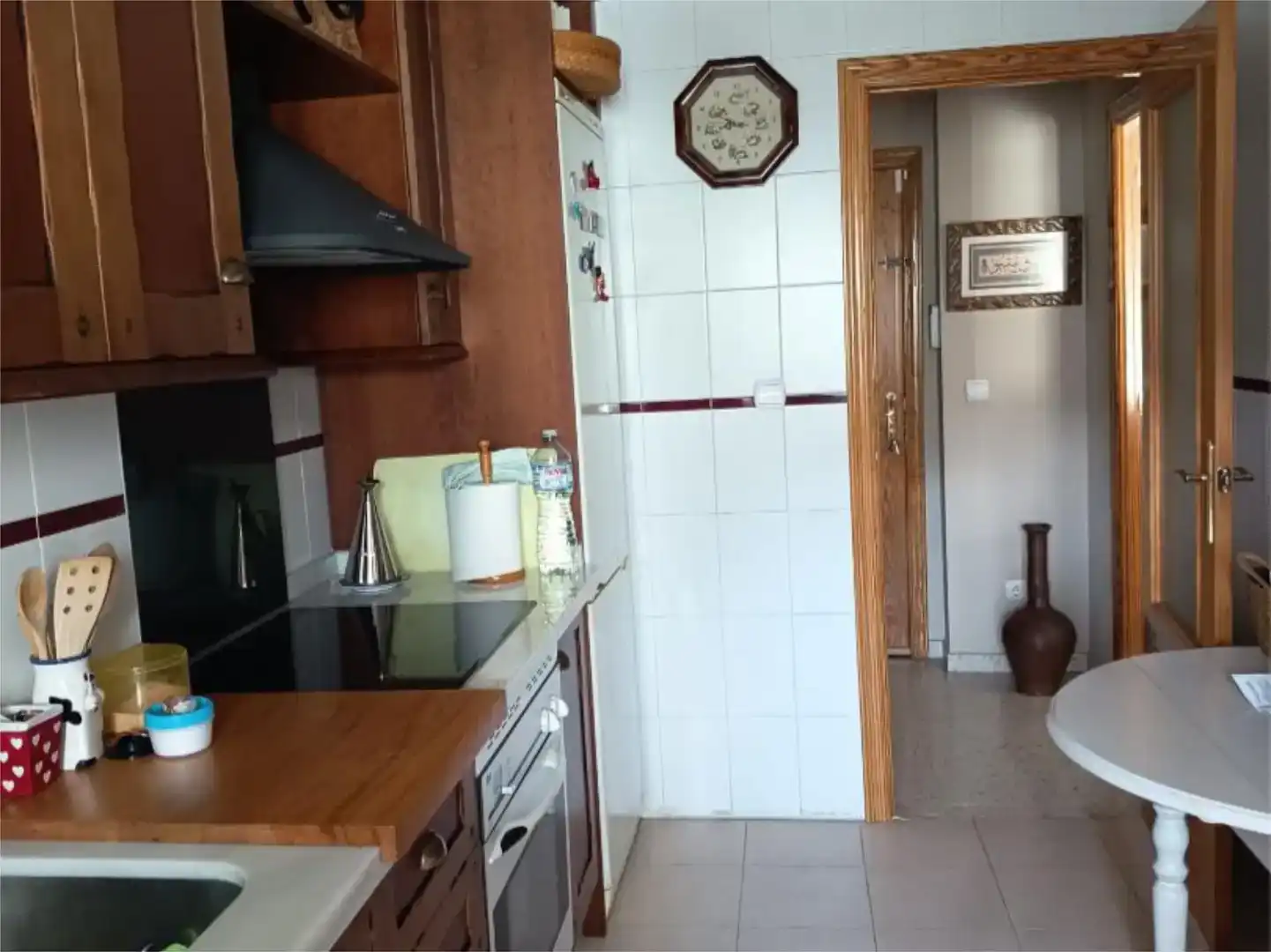 Kitchen of Flat for sale in  Granada Capital