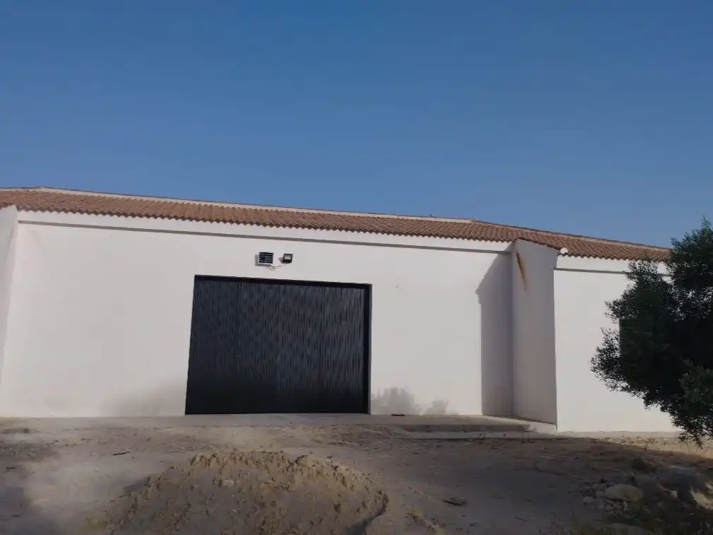 Vista exterior de Terreny industrial en venda en Ronda