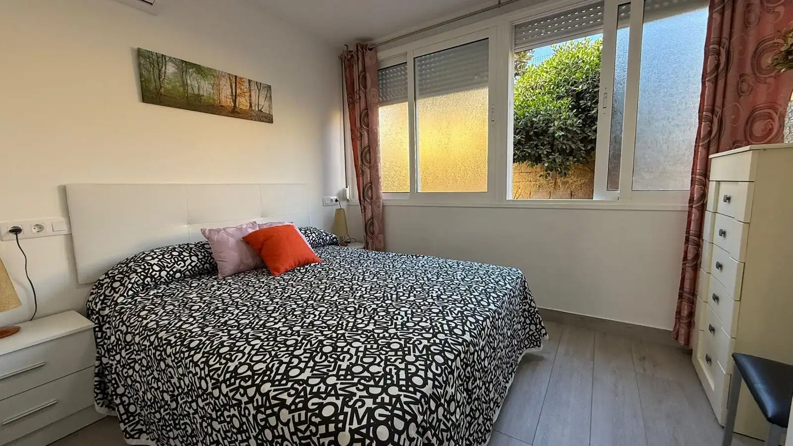 Habitación de Apartamento en venta en Arona con Aire acondicionado, Amueblado y Horno