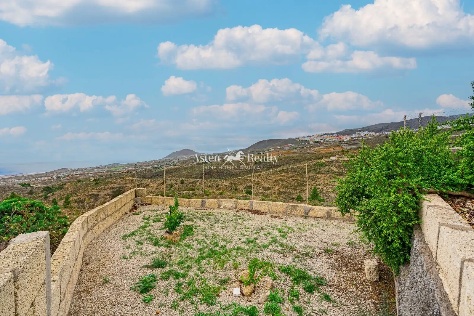 Casa o xalet en venda en Granadilla de Abona amb Jardí privat, Terrassa i Traster