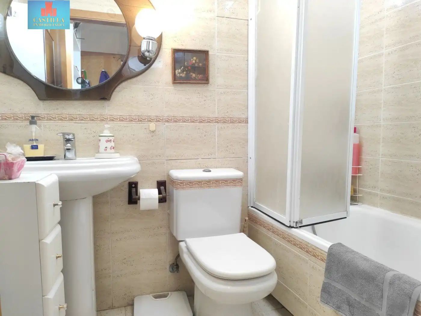 Baño de Casa adosada en venta en Ávila con Calefacción, Jardín privado y Terraza