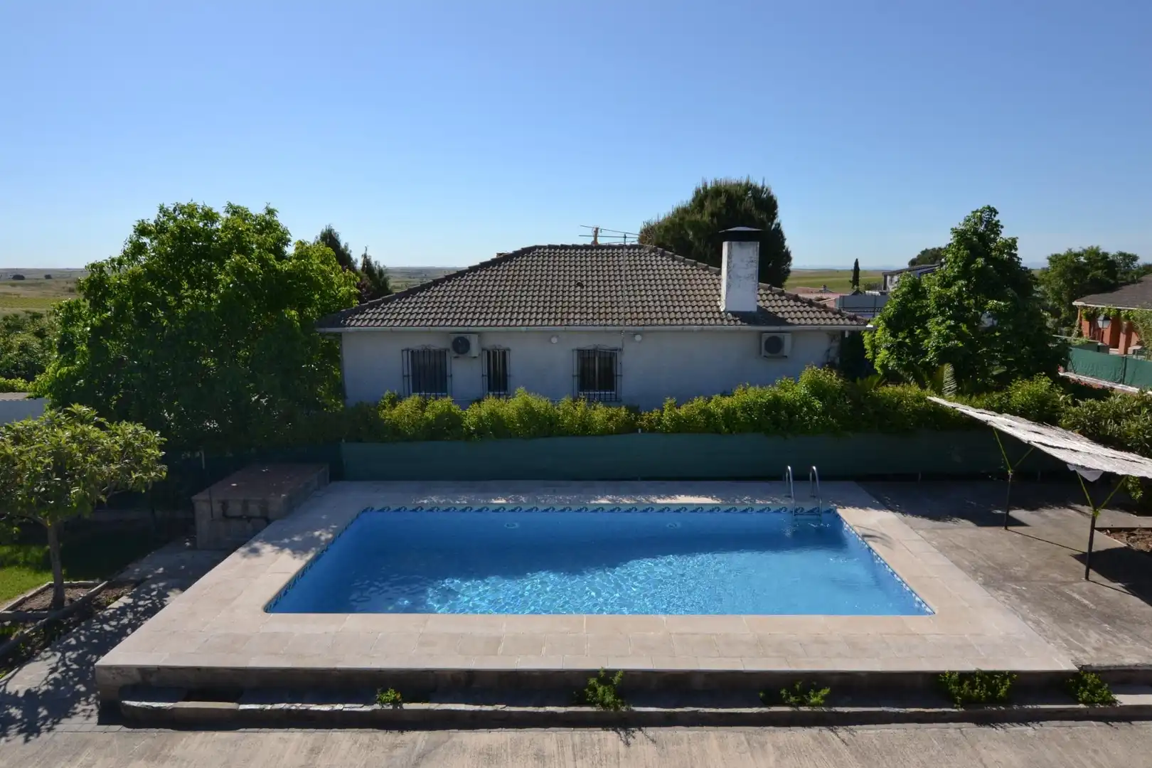 Piscina de Casa o xalet en venda en Casarrubios del Monte amb Calefacció, Jardí privat i Terrassa