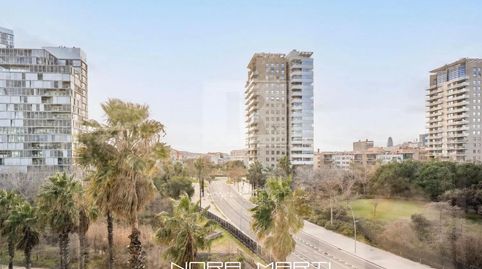 En venta Vivienda de 97 m2 con terraza de 45 m2 y vistas en Diagonal Mar, Barcelona, imatge 3