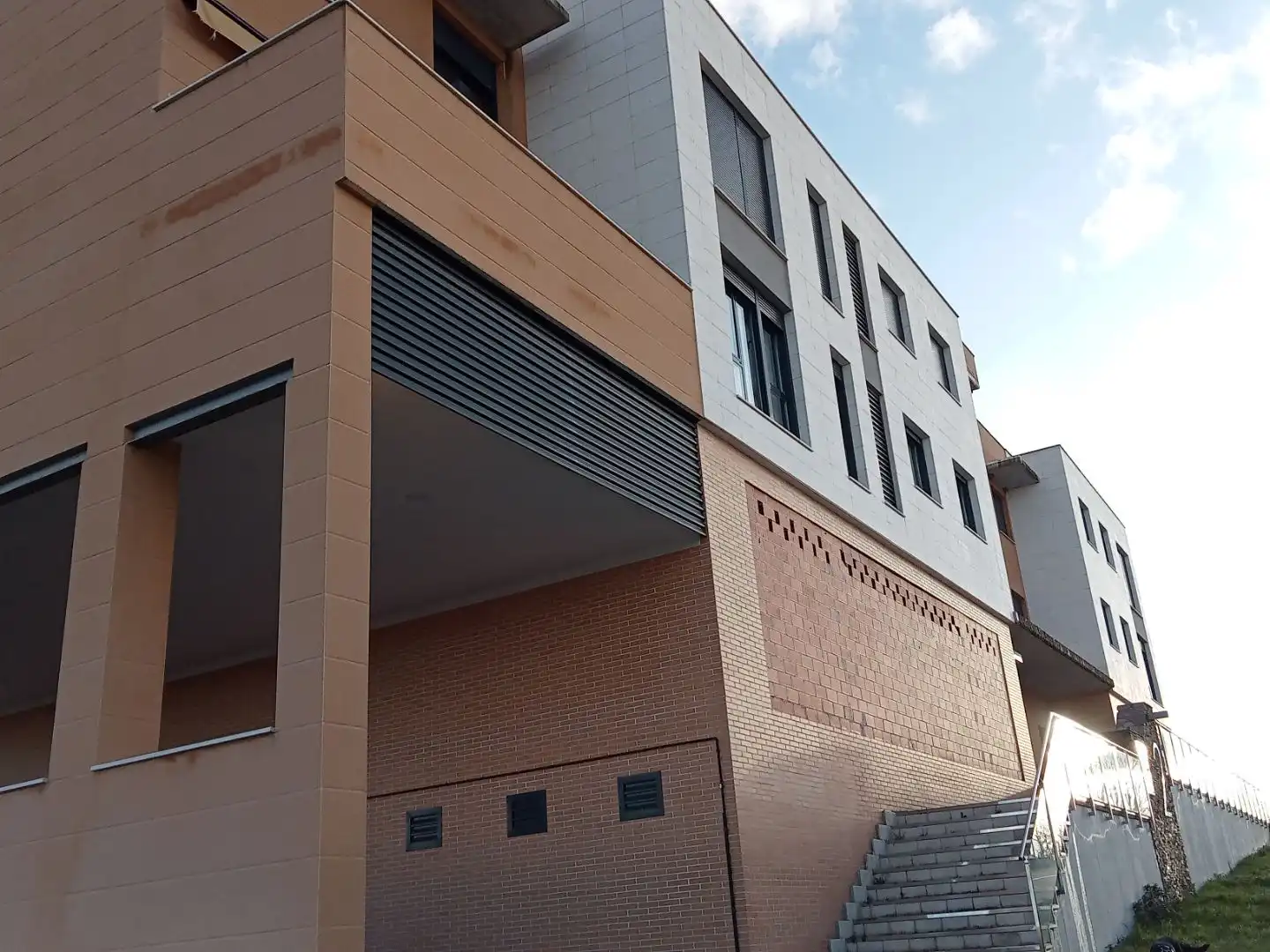 Exterior view of Flat for sale in Garrafe de Torío