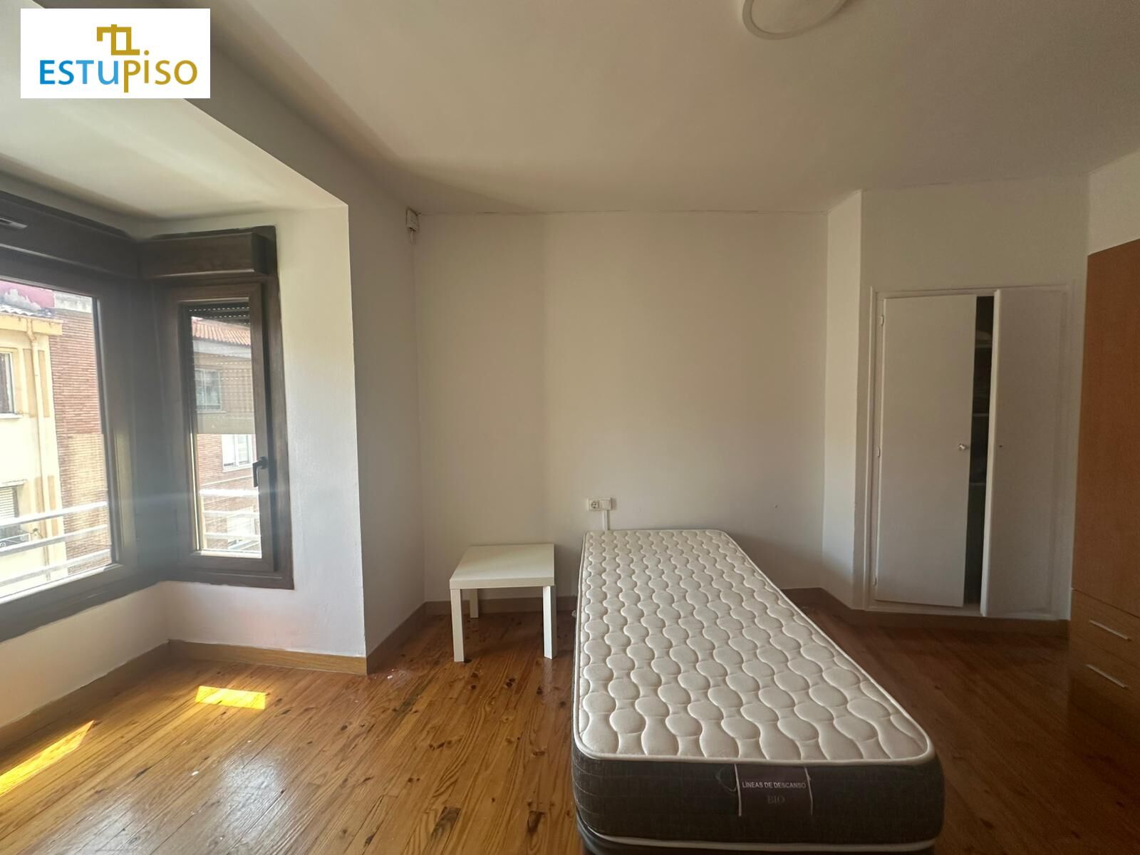Bedroom of Flat for sale in León Capital   with Heating and Terrace