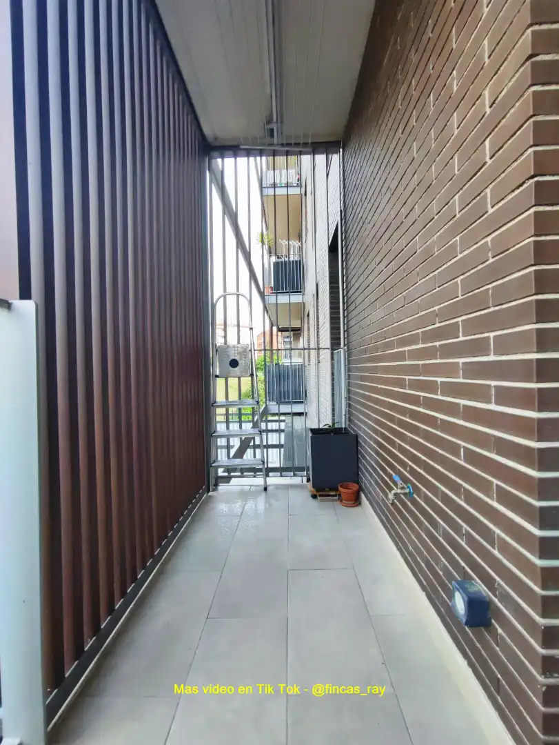 Terraza de Piso en venta en Ripollet con Aire acondicionado, Calefacción y Parquet