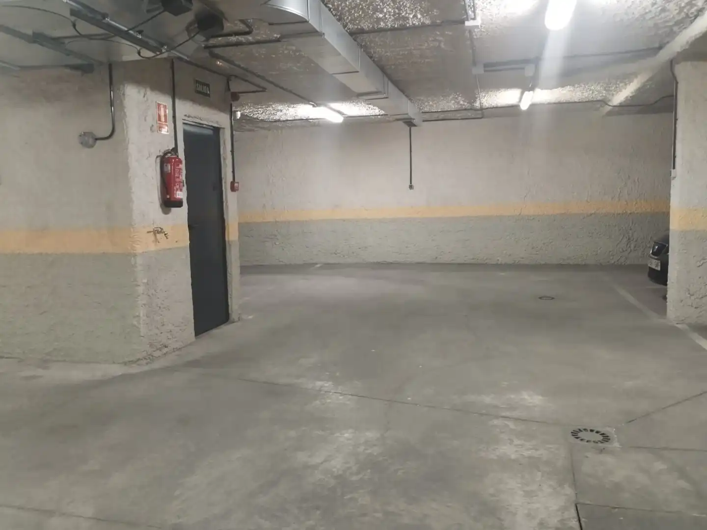 Parkplatz von Garage zum Verkauf in Madrid