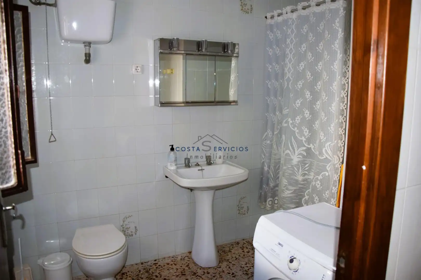 Baño de Casa o chalet en venta en El Granado con Terraza y Trastero