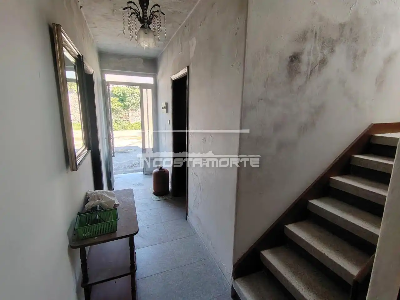 Houses for sale in Cee  with Heating