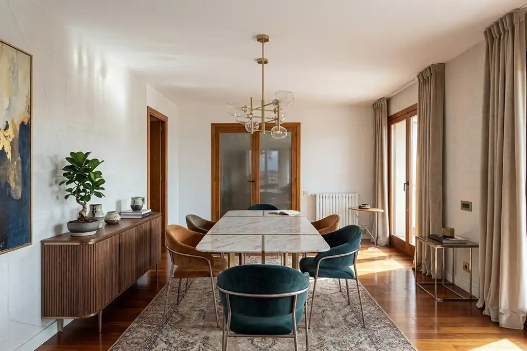 Esszimmer von Dachboden zum Verkauf in  Barcelona Capital mit Terrasse und Schwimmbad