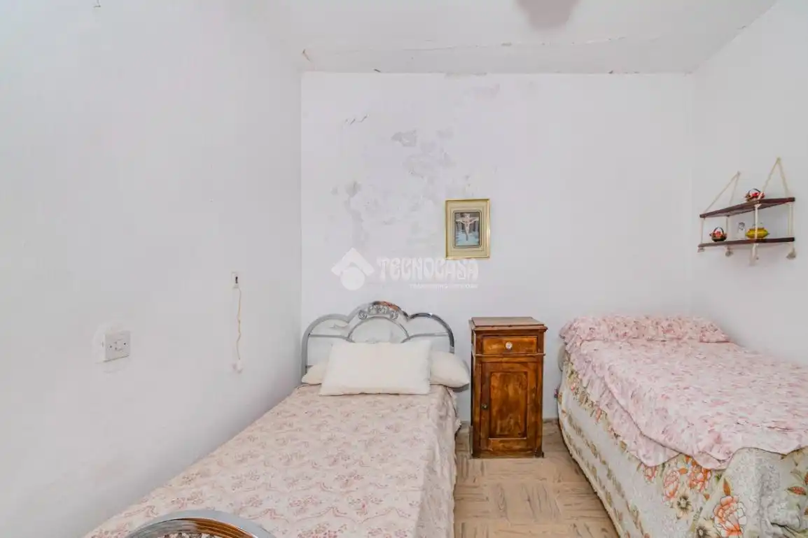 Bedroom of Detached homes for sale in Loja, Granada