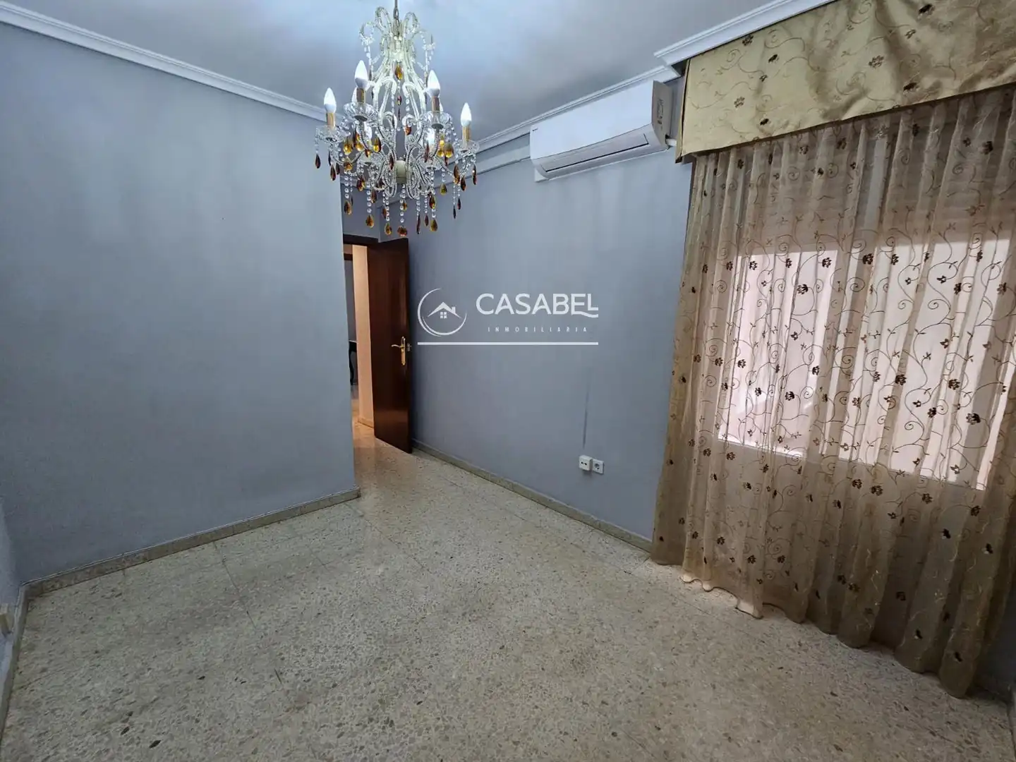Bedroom of Attic for sale in Córdoba  with Air Conditioner