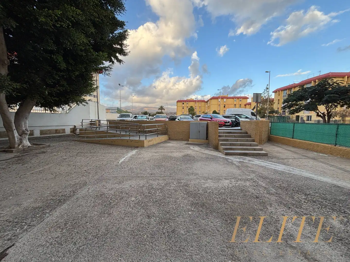 Gewerbefläche zum Verkauf in Avenida Tunte 11, imagen 19