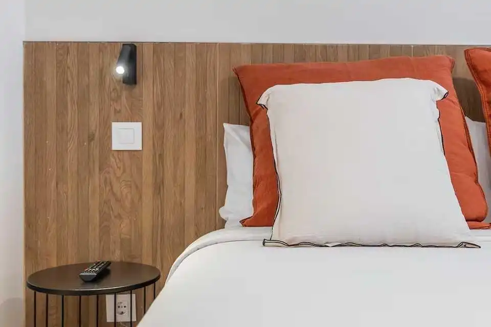 Bedroom of Flat for sale in Madrid  with Air Conditioner, Heating and Private garden