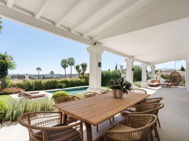 Reihenhaus zum Verkauf in Nueva Andalucía