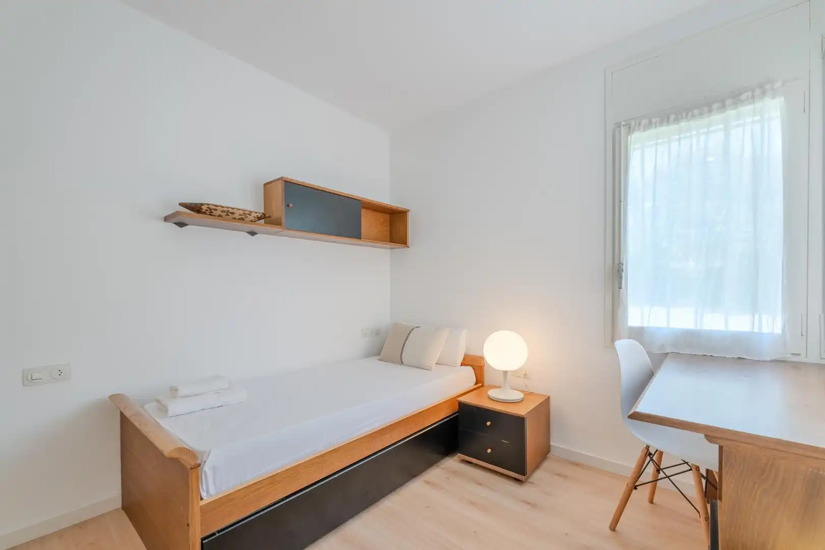 Schlafzimmer von Erdgeschoss zur Miete in Castell d'Aro, Platja d'Aro i s'Agaró mit Klimaanlage, Heizung und Privatgarten