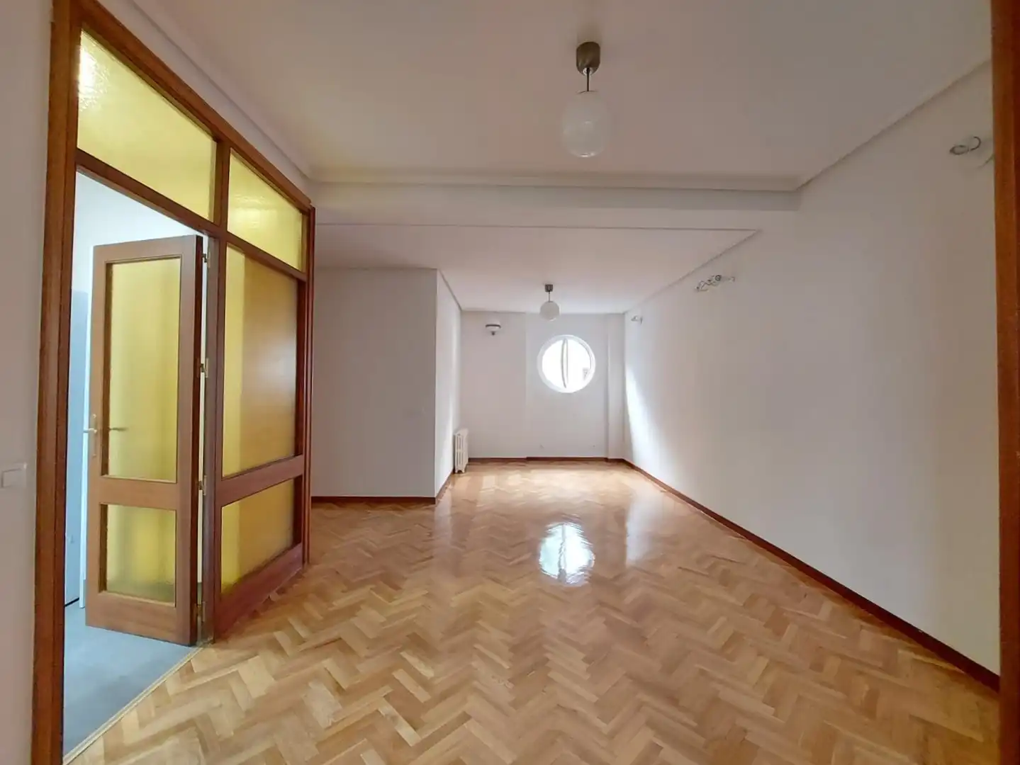 2 hab, 100m² en Palacio, Centro, Madrid - Image 3