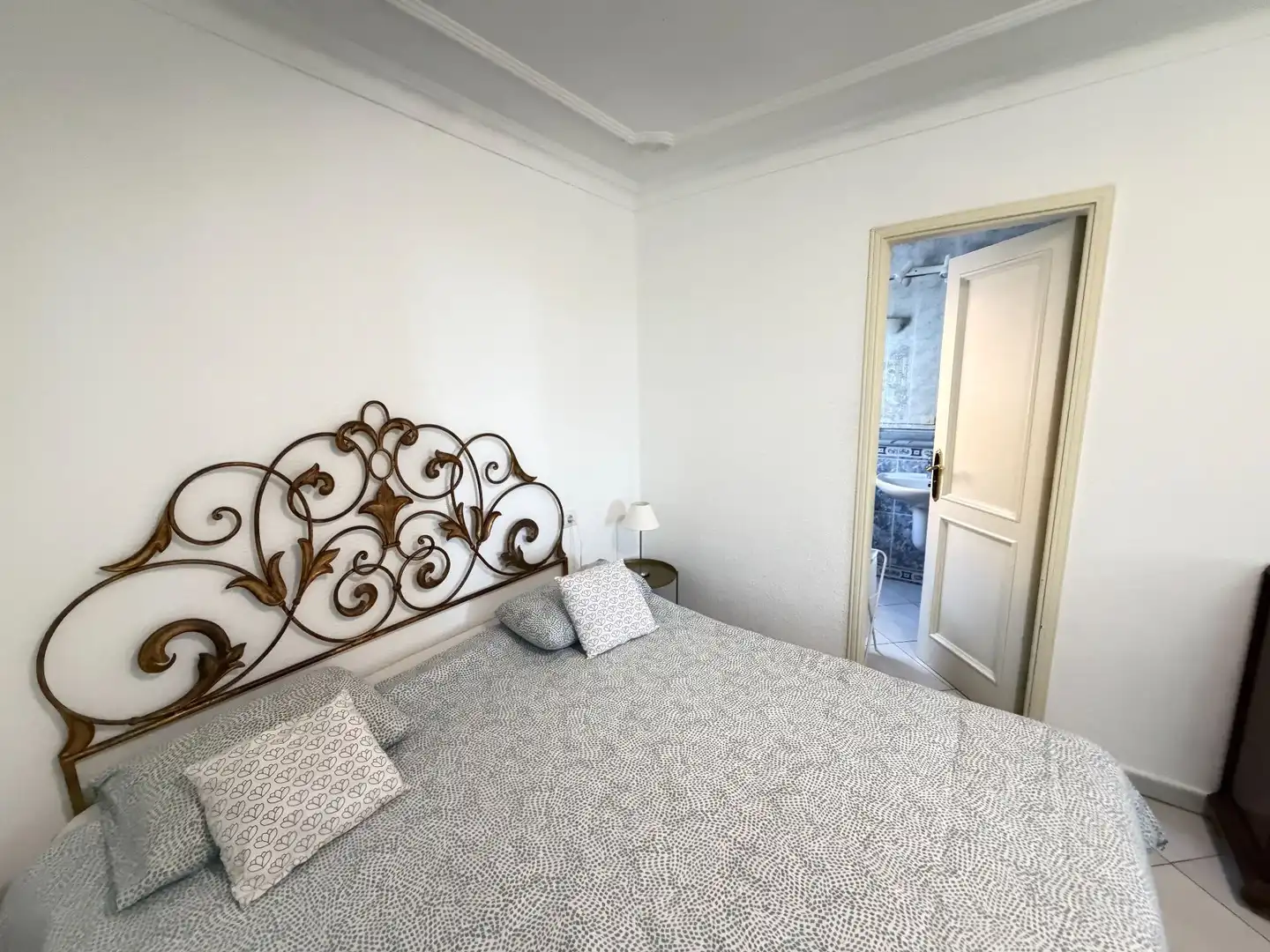 Habitación de Apartamento de alquiler en Puerto de la Cruz con Calefacción, Terraza y Trastero