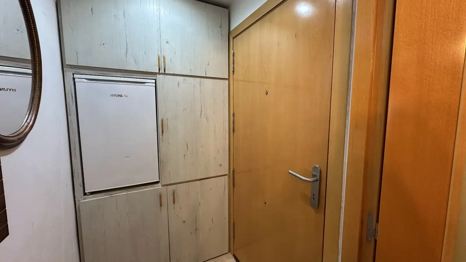 Piso con terraza en venta en Carrer de Montserrat Roig, imagen 23