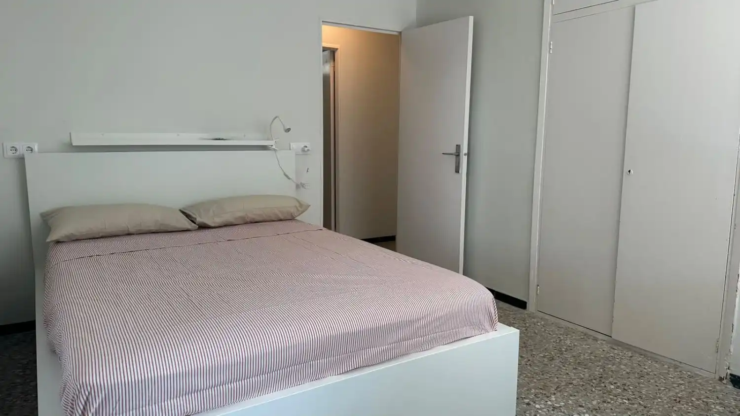 Dormitori de Pis de lloguer en Ferrol