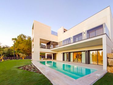 Casa con piscina en venta en Marbella Centro