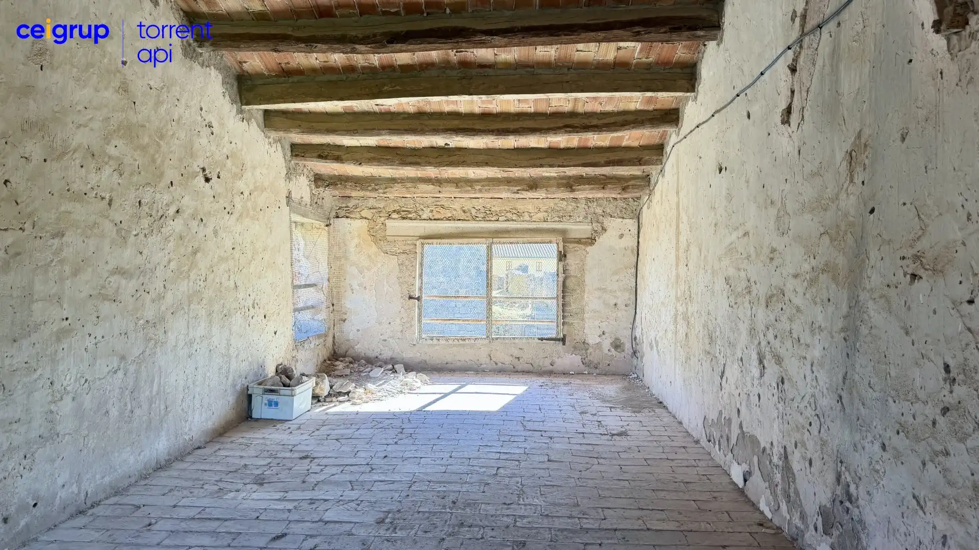 Finca rústica en venda en Bellcaire d'Empordà amb Terrassa i Balcó