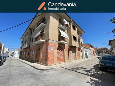 Local comercial en venda a Calle Zaragoza 5