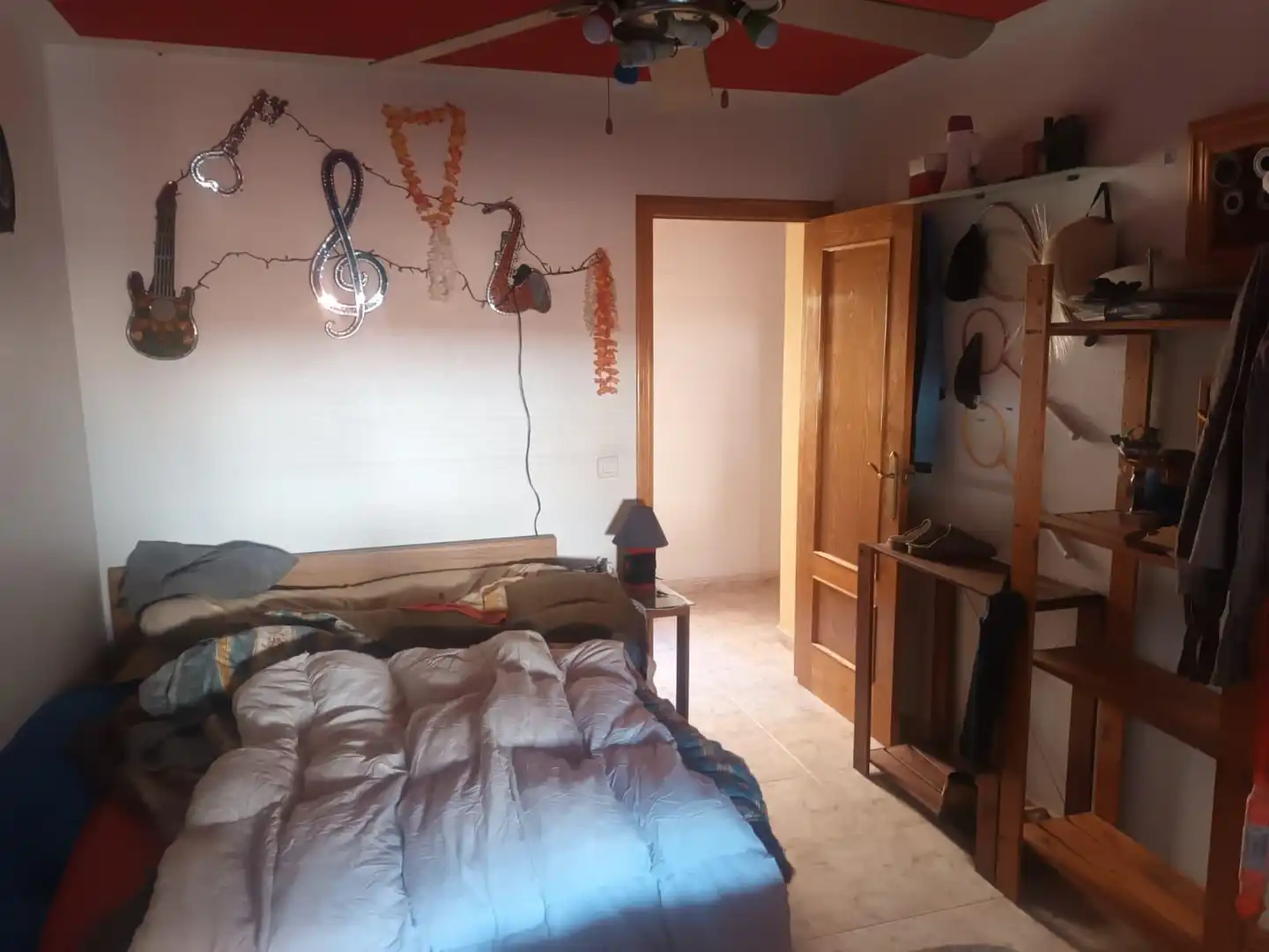 Schlafzimmer von Dachboden zum Verkauf in Librilla mit Heizung, Terrasse und Balkon