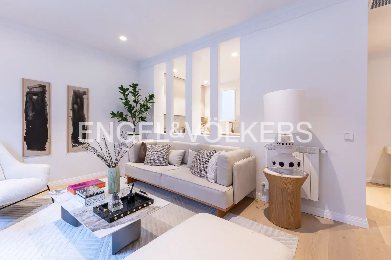 Wohnzimmer von Wohnung zum Verkauf in Madrid mit Klimaanlage und Heizung