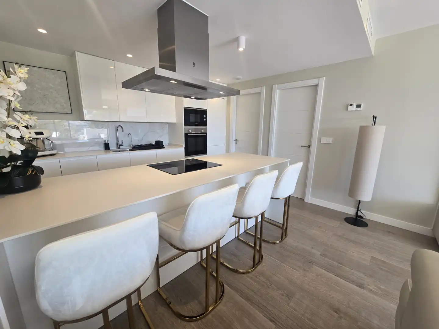 Kitchen of Flat for sale in Mijas  with Air Conditioner, Heating and Terrace