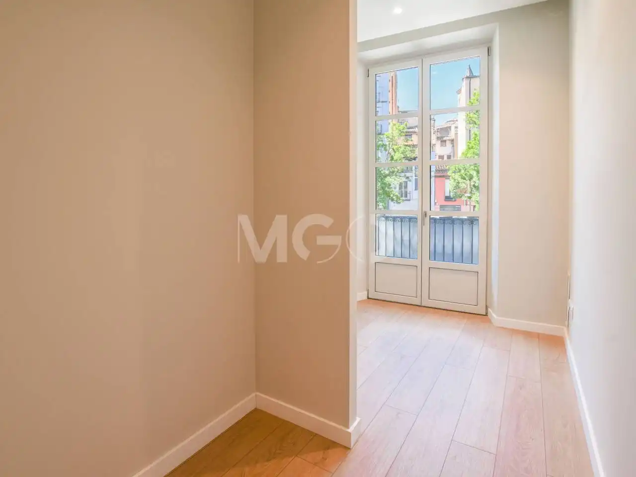 Habitación de Piso en venta en Vic con Calefacción, Parquet y Terraza