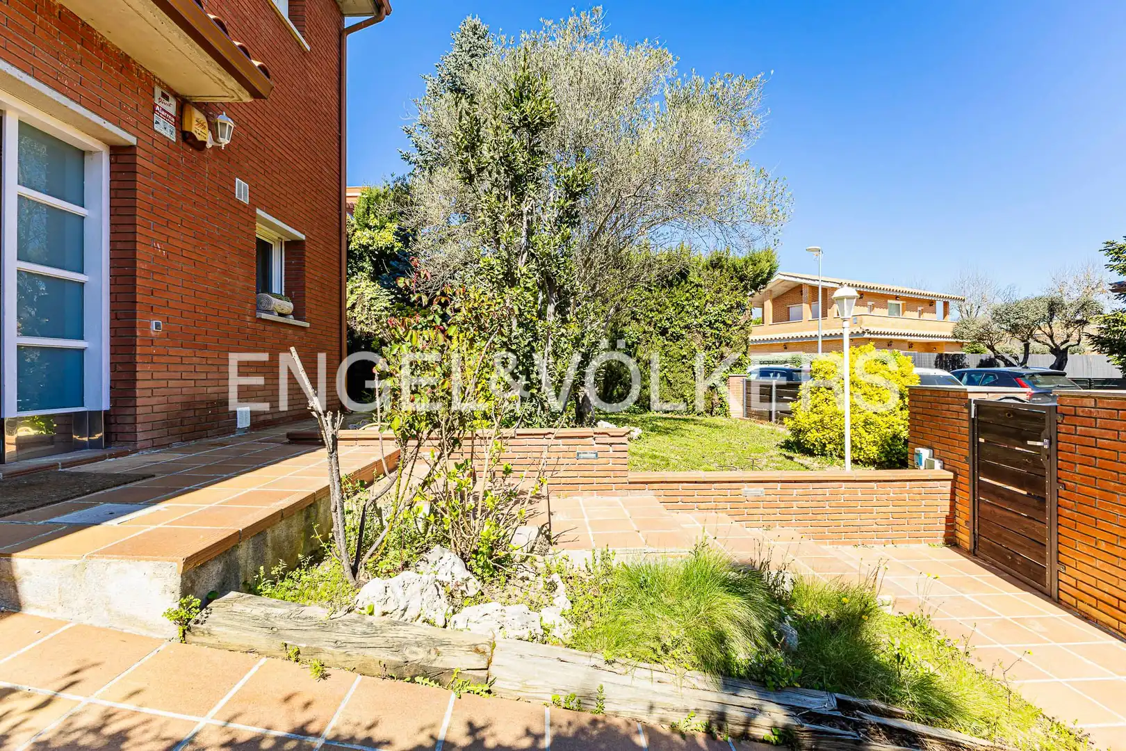 Jardí de Casa adosada en venda en Polinyà amb Calefacció, Jardí privat i Parquet