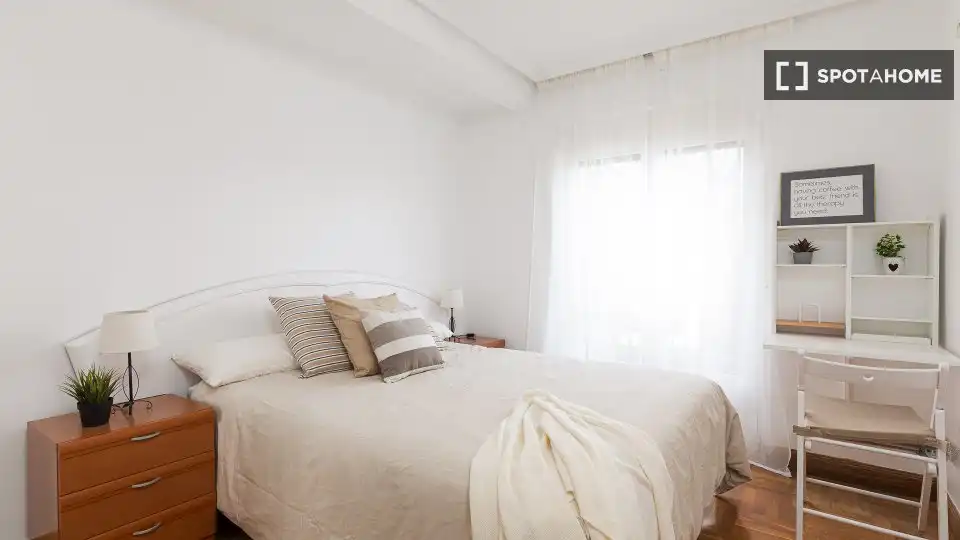 Zimmer in Intxaurrondo
