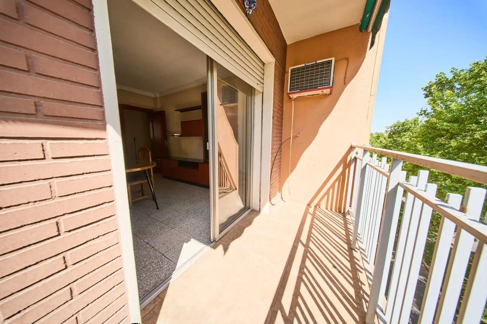 Terraza de Piso en venta en Granada con Calefacción