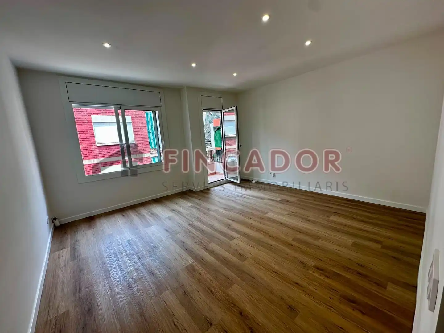 Flat with terrace for sale in Avinguda del Parc, imagen 3