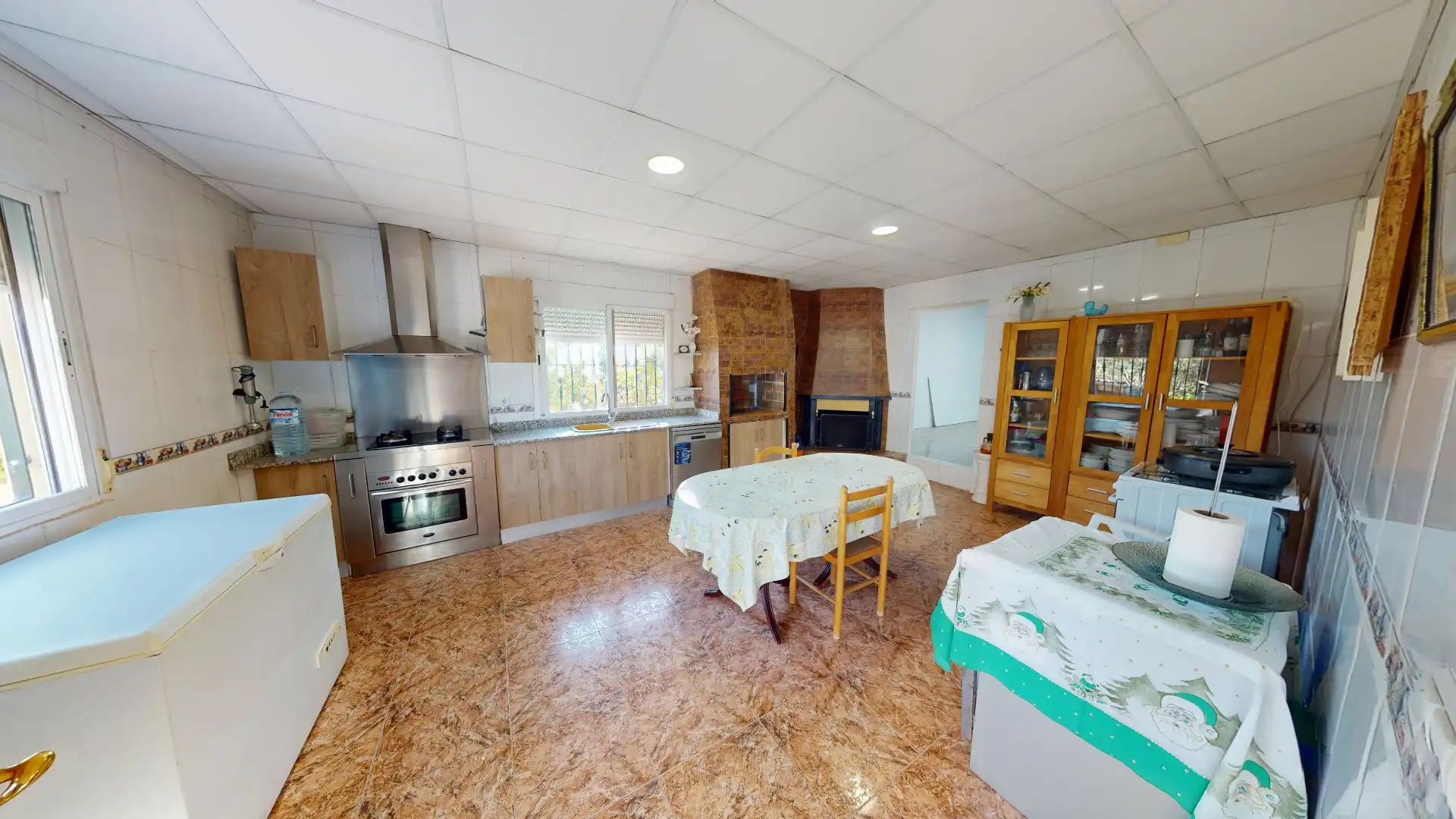 Cuina de Casa o xalet en venda en Elche / Elx amb Aire condicionat, Jardí privat i Terrassa