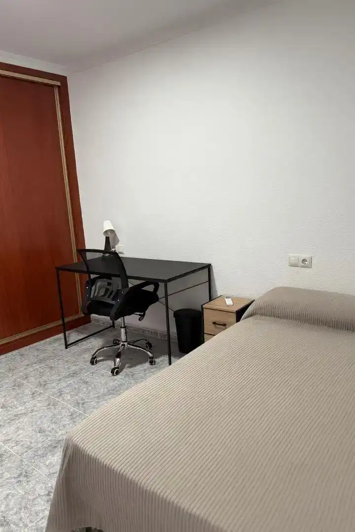 Bedroom of Flat for rent in Pedanías Oeste