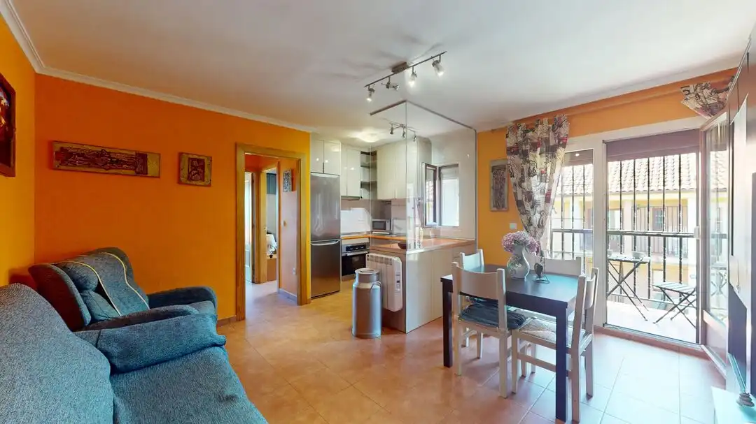 Apartament amb terrassa en venda a Barrio Casasola 1011, imagen 2