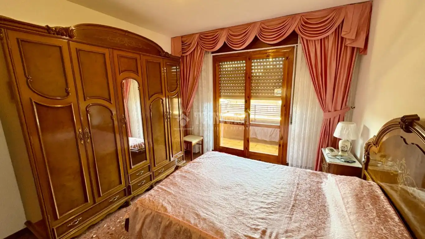 Habitación de Piso en venta en Zaragoza con Calefacción, Terraza y Trastero
